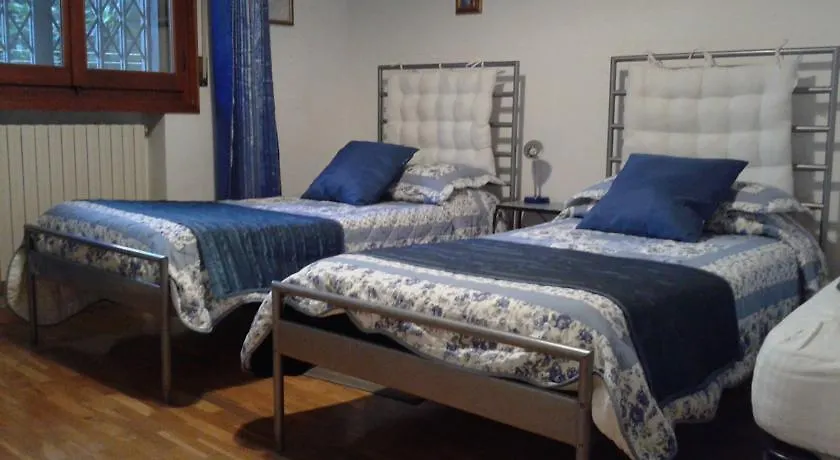 Bed and Breakfast A Casa Di Gio' Bologna Frühstückspension
